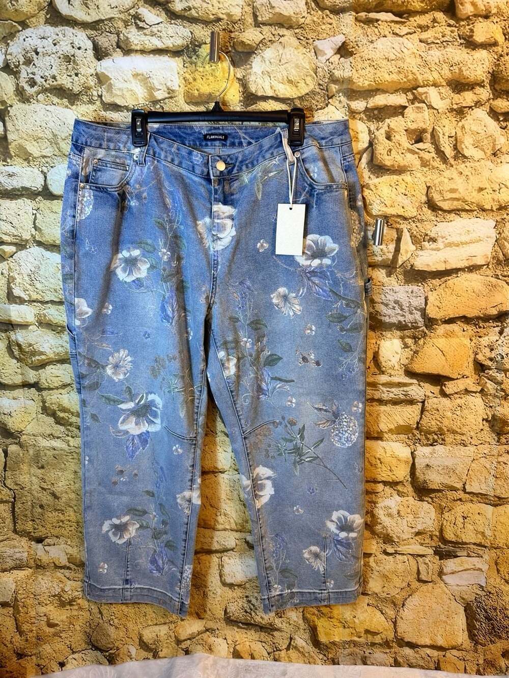Flamingals High Waist Floral Print Denim Capri Jeans with Pockets
